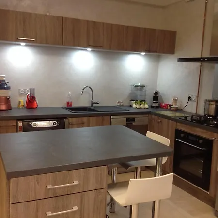 La Lanterne Apartment